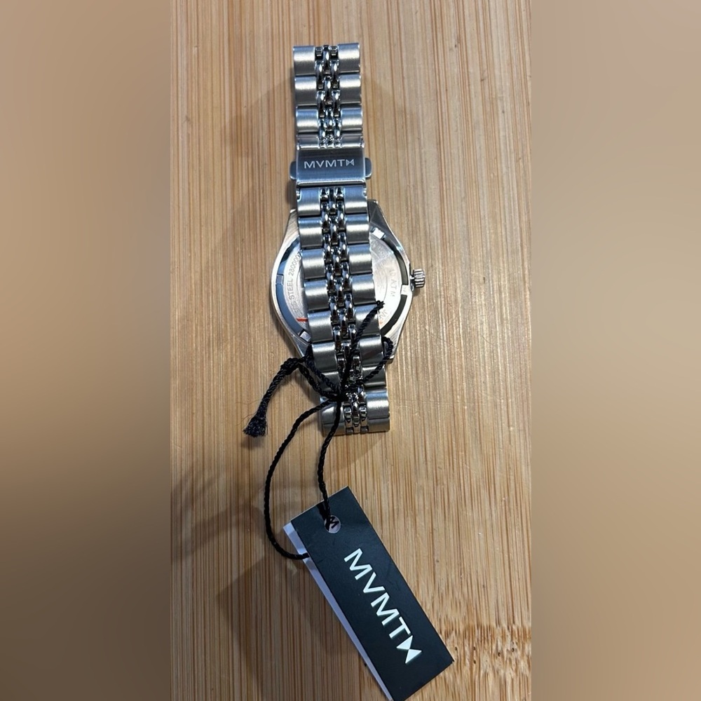 MVMT Rise Watch With 30mm SkyBlue Face With Silver Bracelet - Picture 6 of 11